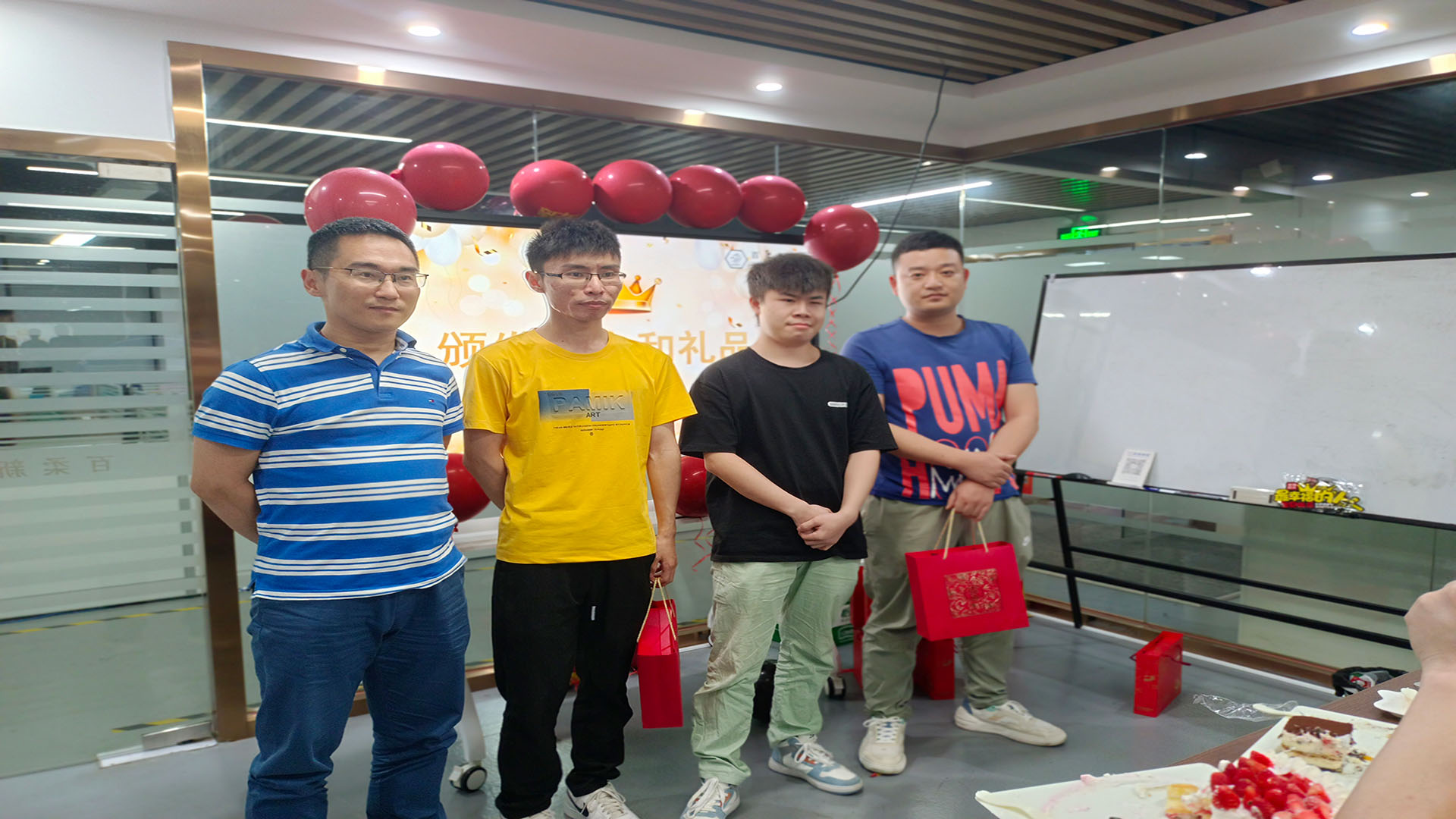 九游会入口新材第一季生日会 九游会入口新材第一季生日会